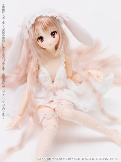 Minami Marshmallow Rabbit Azone Direct Store Sales ver