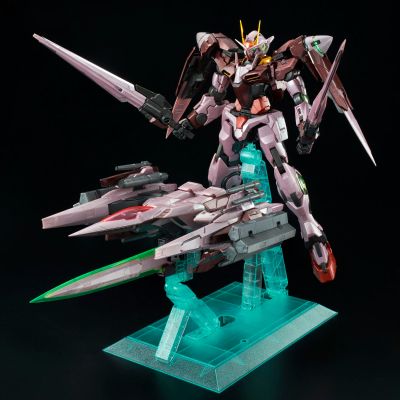 	PG 机动战士高达00 GN-0000 00高达 &GN-0000 00高达&GN-0000 + GNR-010 00斩击强化模组 Trans-Am模式