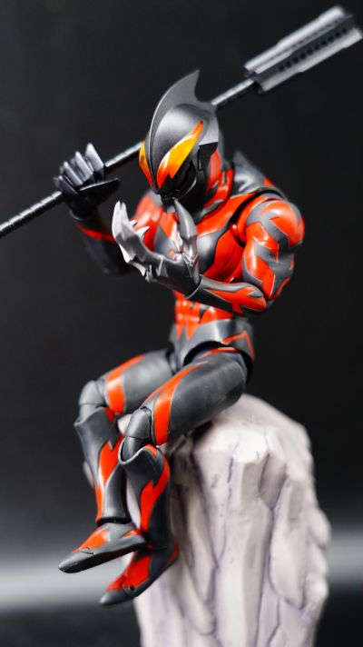 S.H.Figuarts  大怪兽之战 奥特银河传说 THE MOVIE 贝利亚奥特曼