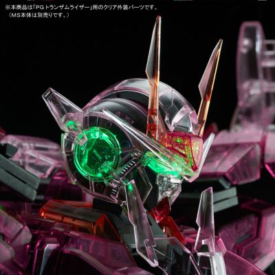 PG 机动战士高达00 GN-0000 00高达 &GN-0000 00高达&GN-0000 + GNR-010 00斩击强化模组 Trans-Am模式Raiser Clear Color Body