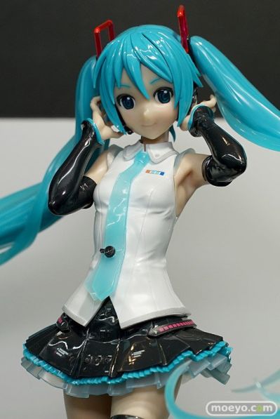 Figure-riseLABO Vocaloid 初音未来 v4x