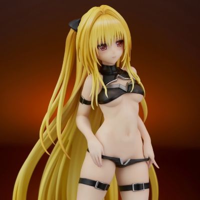 To LOVE Ru Darkness  金色暗影 泳装ver.