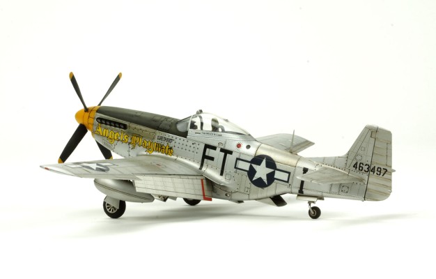 LS-009 北美P-51D战斗机 “黄鼻野马”