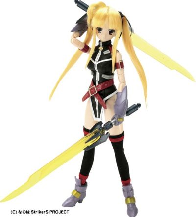 AZONE综合可动人形系列 魔法少女奈叶StrikerS	菲特·泰斯塔罗沙 True Sonic Form 