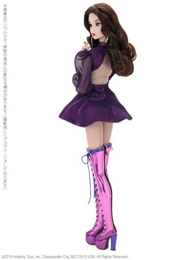 FR: Nippon Kylie Doll 舞会女王