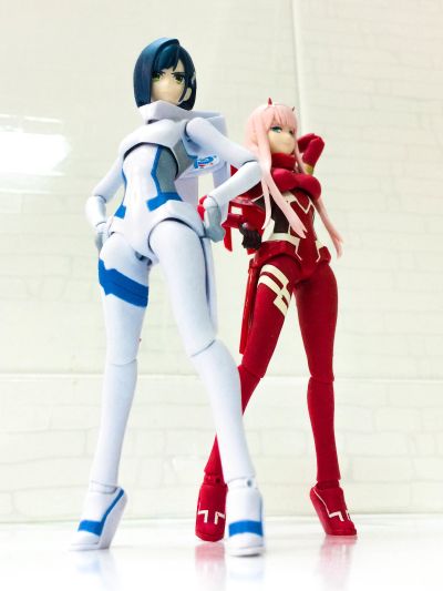 S.H.Figuarts Darling in the FranXX 莓