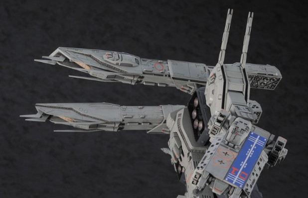 超时空要塞 剧场版：可曾记得爱 1/4000 SDF-1  超时空要塞 攻击者模式 “剧场版”