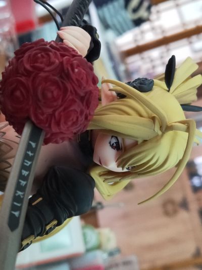 尘骸魔京「Nimbus of the eternal night ～神降りし荒野にしろしめす闇のニンバス～」