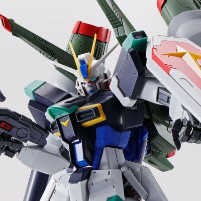 MG 机动战士高达SEED DESTINY 爆击型脉冲高达