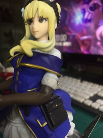 FiguartsZERO 荒野的寿飞行队 艾玛