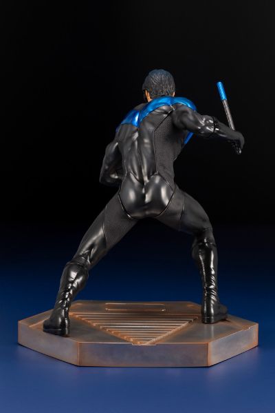 ARTFX Statue 蝙蝠侠 夜翼