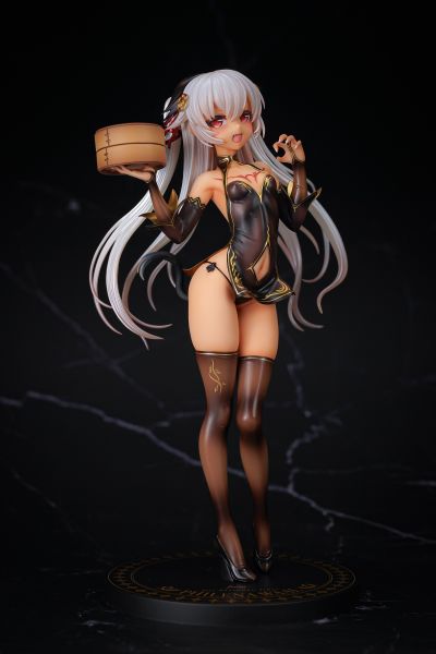 大褐色时代 褐色旗袍娘 菲琳娜·瓦尔