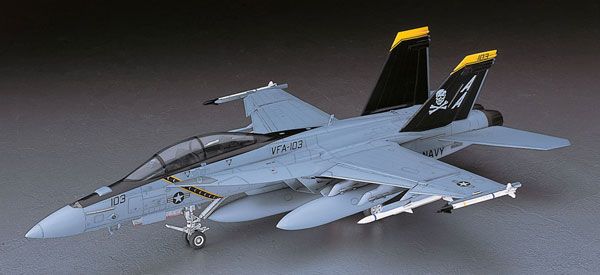 1/48 美国 F/A-18F 超级大黄蜂 