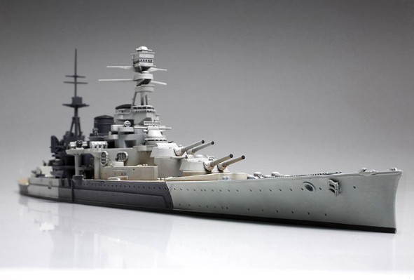 31617 1/700 水线系列 英国 皇家海军 反击