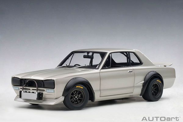 1/18 日产 Skyline GT-R (KPGC10) Racing 1972 银色