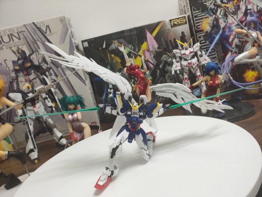RG 1/144 XXXG-00W0 飞翼高达零式 EW