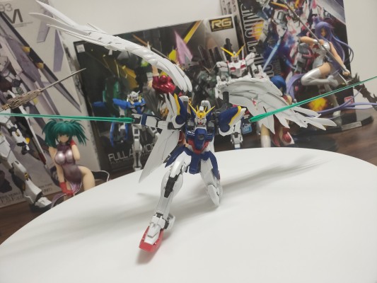 RG 1/144 XXXG-00W0 飞翼高达零式 EW