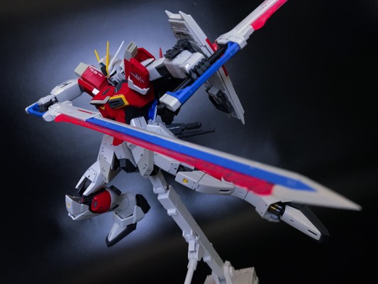 MG  机动战士高达SEED DESTINY   巨剑型脉冲高达