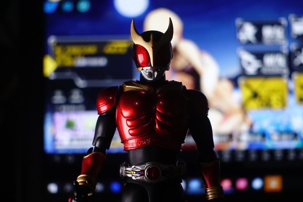 S.H.Figuarts(真骨雕制法) 假面骑士帝骑 假面骑士空我  全能形态 （帝骑版)