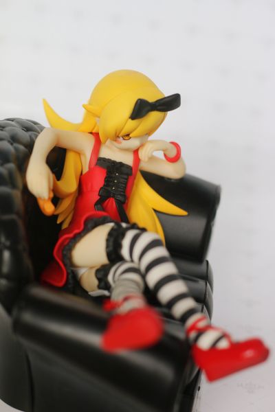 五周年纪念 一番赏 〈物语〉系列 -暦ノ至福ノ时- Last赏 忍野忍 Premium figure 红衣 Ver.