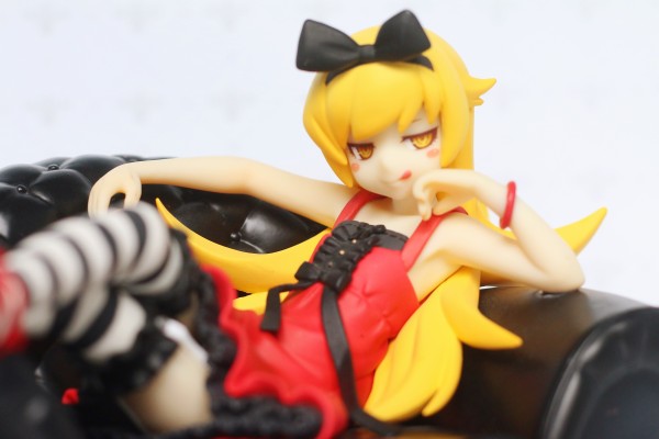 五周年纪念 一番赏 〈物语〉系列 -暦ノ至福ノ时- Last赏 忍野忍 Premium figure 红衣 Ver.