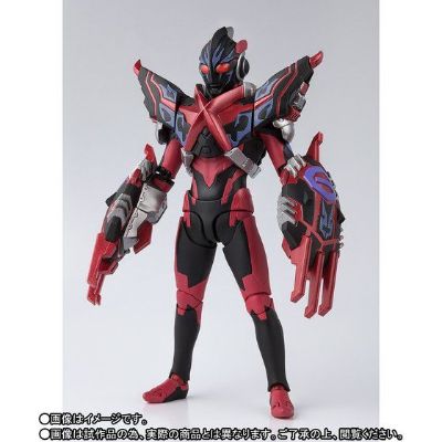 S.H.Figuarts 奥特银河格斗 新生代英雄 黑暗艾克斯奥特曼+黑暗哥莫拉装甲