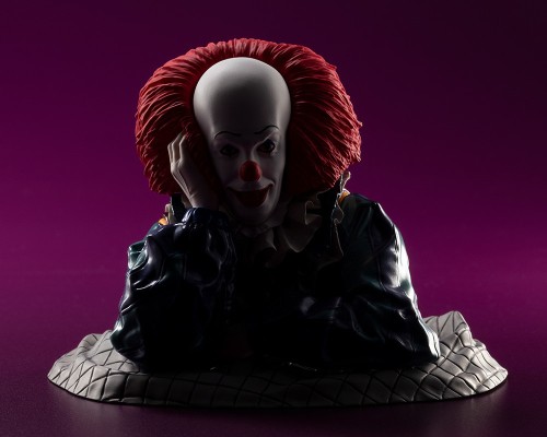 ARTFX Statue It1990 Pennywise 