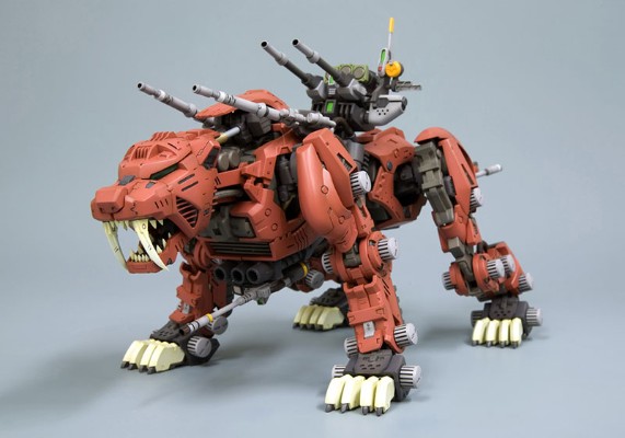 HMM系列 索斯机兽 EZ-016 剑齿虎 标识增强版