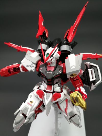 METAL BUILD 机动战士高达SEED Astray MBF-P02 异端高达红色机