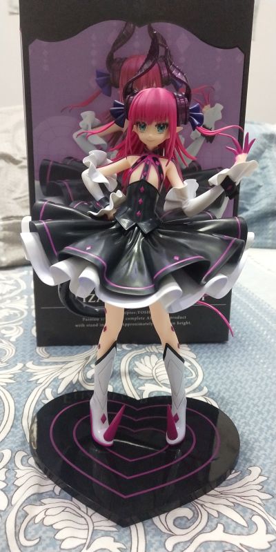 Fate / Grand Order 	伊丽莎白·巴托里伯爵夫人