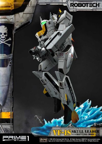 太空堡垒 VF-1S Skull Leader Battloid Mode