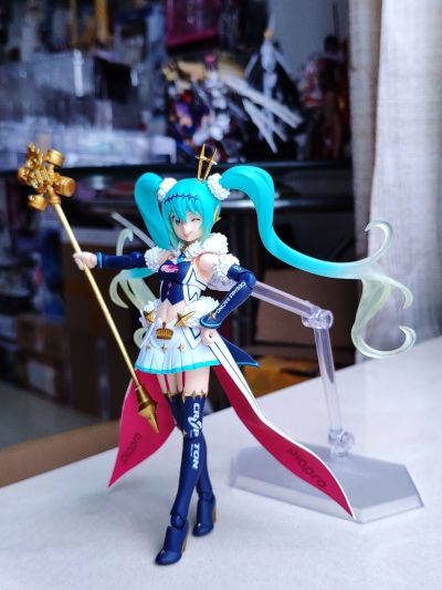 figma GOOD SMILE Racing 初音未来 Racing 2018