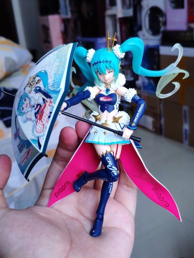 figma GOOD SMILE Racing 初音未来 Racing 2018