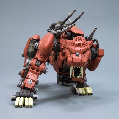 HMM系列 索斯机兽 EZ-016 剑齿虎 标识增强版