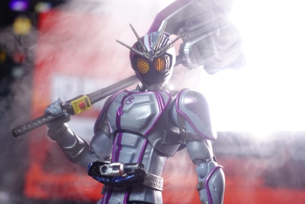 S.H.Figuarts 假面骑士驰骑 魔进追猎者