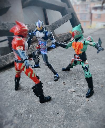 S.H.Figuarts   假面骑士亚马逊尼奥