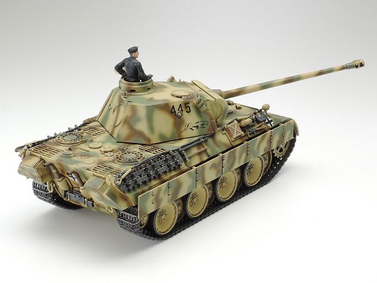 32597 1/48 军用微型系列 德国 豹式 中型坦克 D型