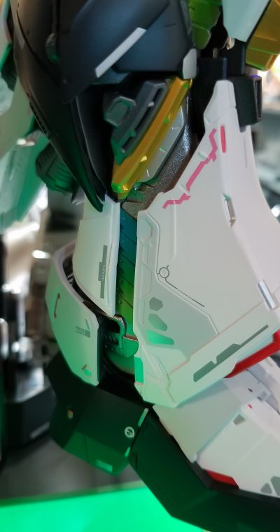 解体匠機 RX 93 Nu Gundam