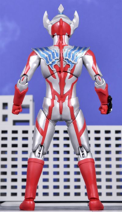 S.H.Figuarts 泰迦奥特曼 泰迦奥特曼