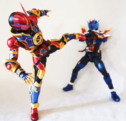 S.H.Figuarts 假面骑士创骑 假面骑士埃伯尔  (第一、二、三阶段套装)