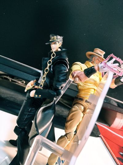 超像可动 JOJO的奇妙冒险 第三部 星尘斗士 乔瑟夫・乔斯达 与 伊奇