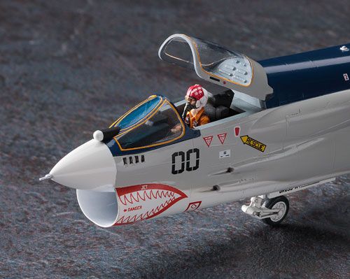 1/72 战区88 F-8E 十字军战士“风间 真”