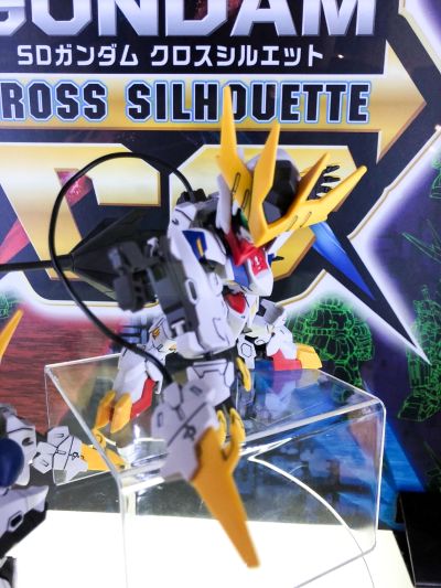 SD高达 Cross Silhouette 机动战士高达 铁血的奥尔芬斯 ASW-G-08高达・巴巴托斯 天狼座帝王形态