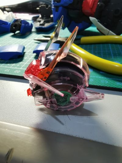 PG 机动战士高达00 GN-0000 00高达 &GN-0000 00高达&GN-0000 + GNR-010 00斩击强化模组 Trans-Am模式Raiser Clear Color Body