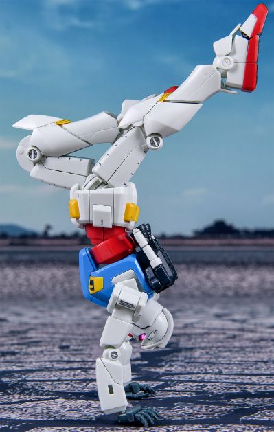 HG 机动战士高达 RX-78-2高达 Industrial Design Ver.