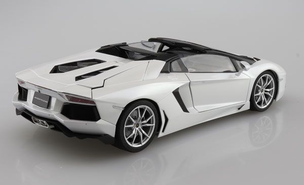 超跑系列 No.8 兰博基尼 Aventador LP700-4 Roadster  2012款