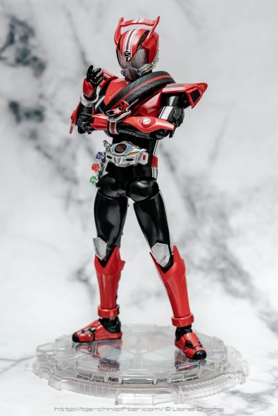 S.H.Figuarts 假面骑士Zi-O 驾驭表头型底座套装 -平成骑士前期-