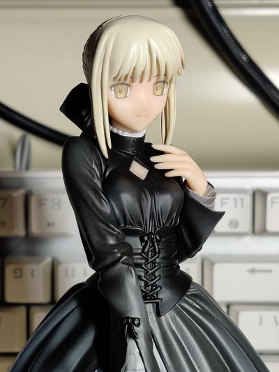 Fate/hollow ataraxia 黑saber 黑礼服Ver.