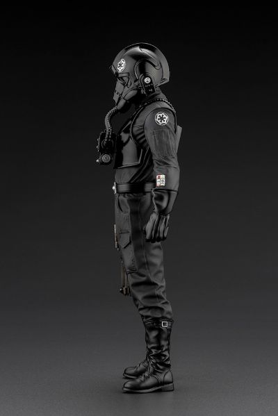 ARTFX+ 星球大战IV：新希望 钛战机驾驶员