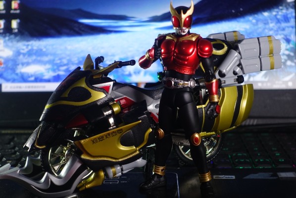 S.H.Figuarts(真骨雕制法) 假面骑士帝骑 假面骑士空我  全能形态 （帝骑版)